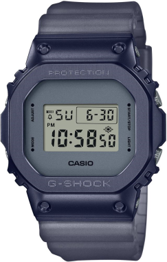 Casio GM-5600MF-2DR Saat